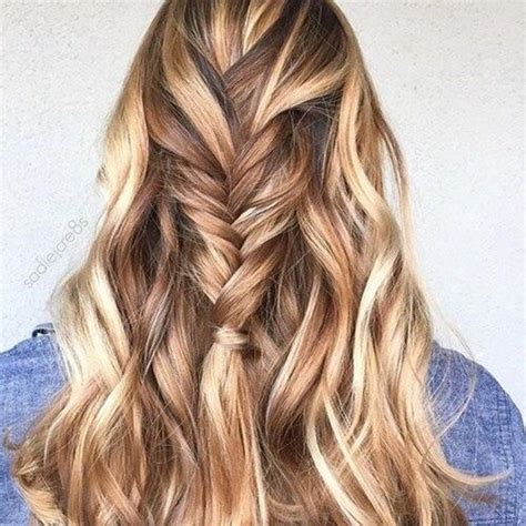 braune haare mit blonden strähnen